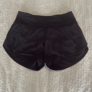 Lululemon Speed Up Lined Short 4”, size 4
